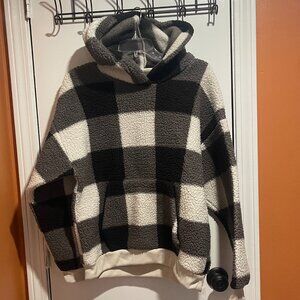 Woman's American Eagle Size medium pullover hoodie